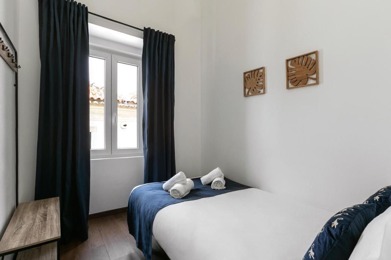 Old Town House Apartment Peniche Exterior photo